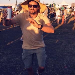 Meet your Posher, Frank